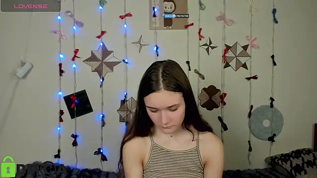 Elina_X webcam