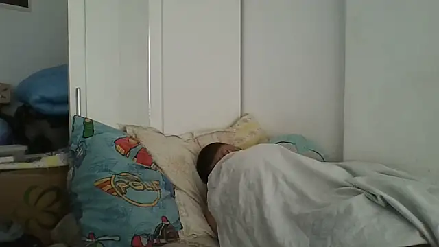 vitalik66679 live cam on StripChat