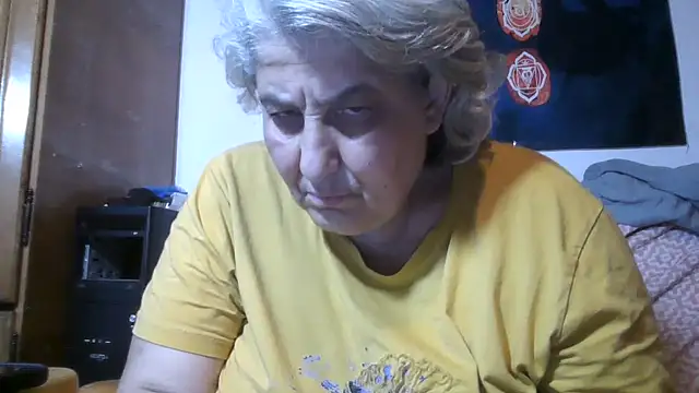 ExquisiteMature webcam