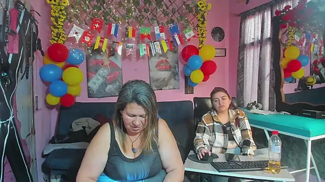 lesbiancuple webcam