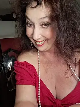 GypsyEsmeralda webcam