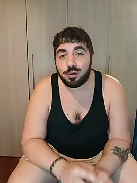 bear_skinny webcam