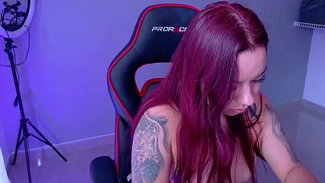 samantha_tattu webcam