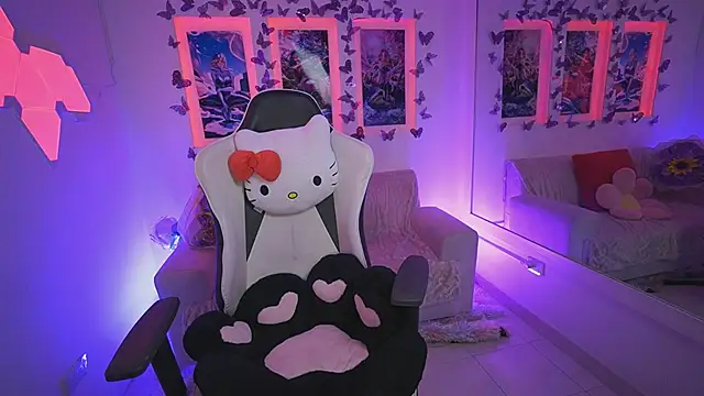 DahliaGrey webcam