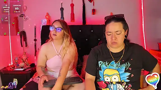 katieeandsharonn webcam