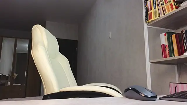 Marietta_Castro live cam on StripChat