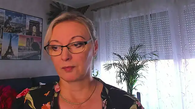 vanessa_chat live cam on StripChat