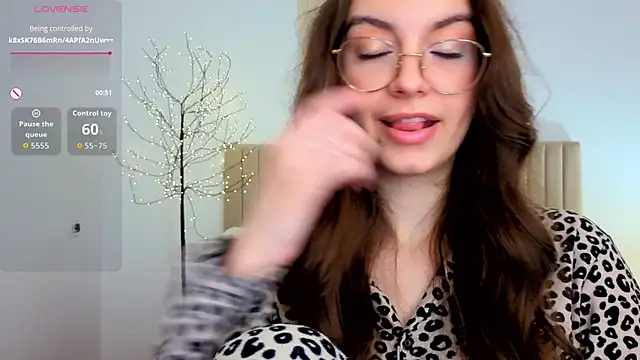Real_cutie1 live cam on StripChat