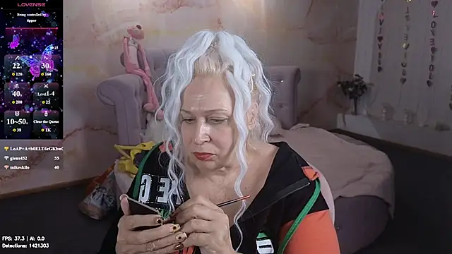 Penelope_Pinky webcam