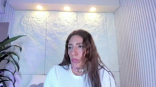 naughty_flower18 webcam
