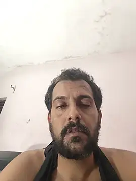 INDIANJONNYSINN live cam on StripChat