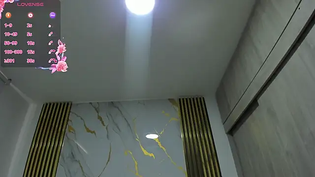 abby_deep_2 webcam