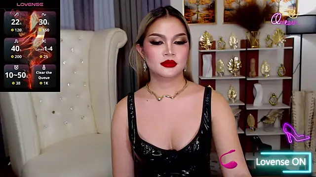 PrettyCockAthena live cam on StripChat