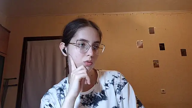 Katelemon live cam on StripChat