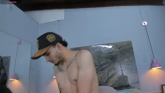 James-06 webcam
