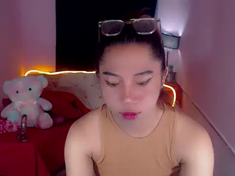 URsexyLylia webcam