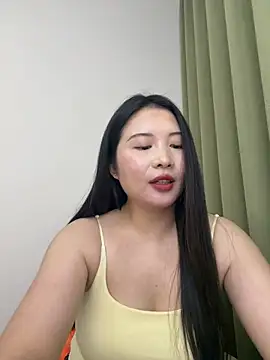 Doudou__520 webcam