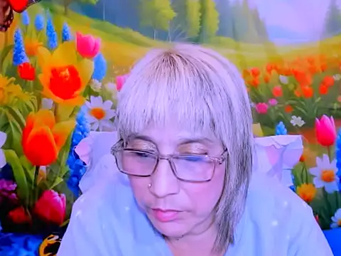 indianroxy webcam