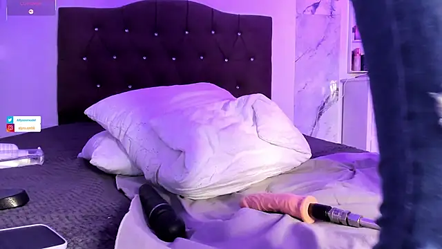 alysson_18 webcam