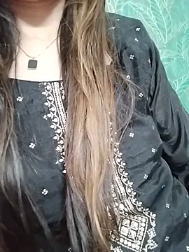 Noor_Darliing live cam on StripChat