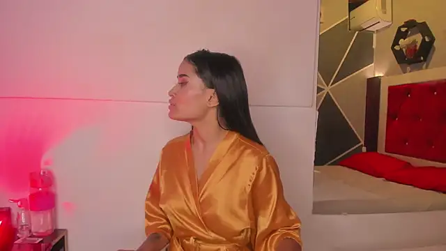 Karoll014 webcam
