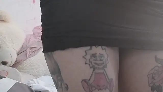 lucywhite13 webcam