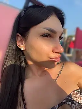 ilariea_girl webcam