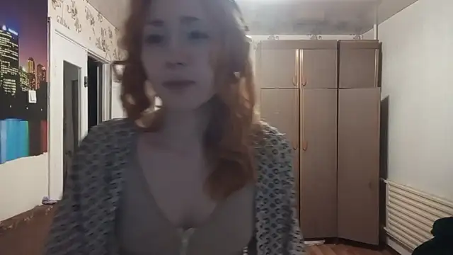 YaniraHeneisen webcam