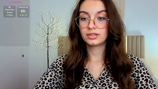 Real_cutie1 webcam