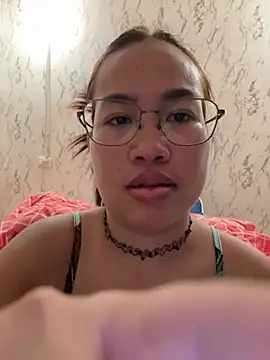 Ponthip webcam
