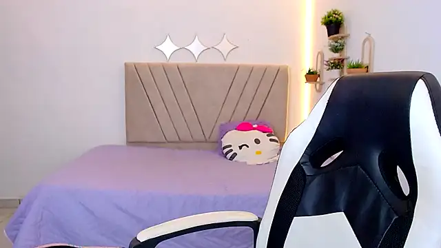 zara_cute webcam