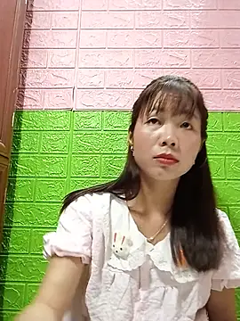 amylinee01 - AmyLinee01's free webcam - UK Sex Cams
