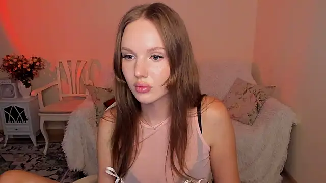 MishkaMe webcam