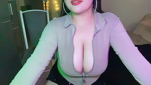 anora_sunny webcam