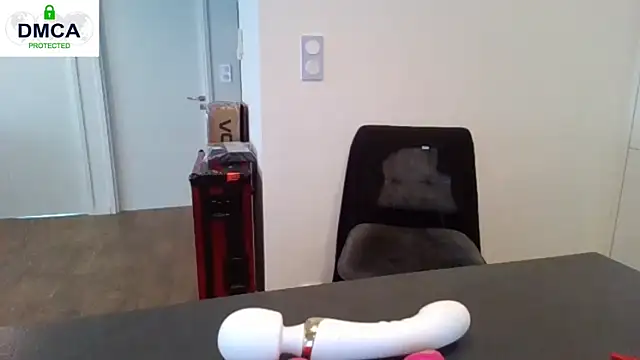 Miss-Chupagirly webcam