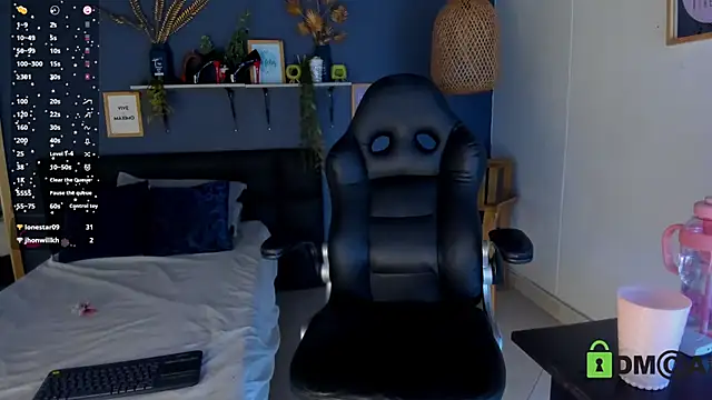 eliza_pink24 webcam