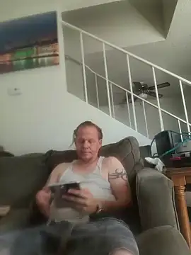 yourMasterisBored webcam
