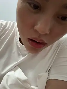Lina-Naughty webcam