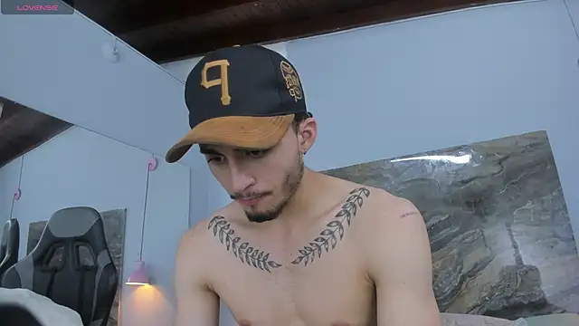 James-06 webcam