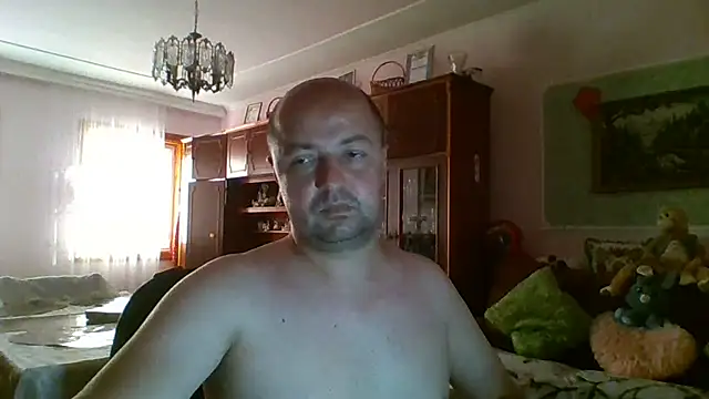 Luceriusbigass webcam