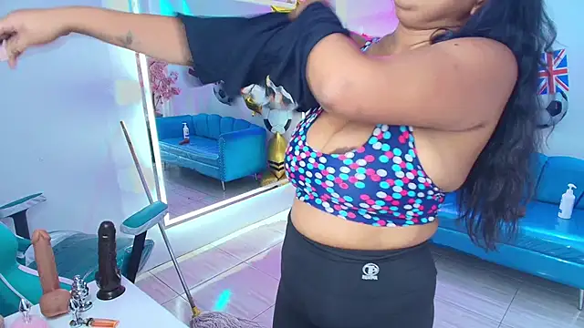 Isabella_rows webcam