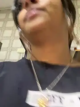 DulceeQueen webcam
