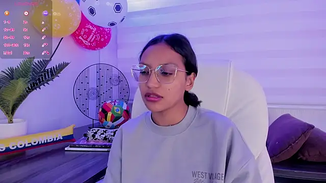 emma_brooks_ webcam