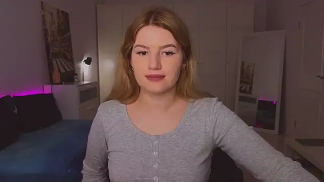 alwaysfrida webcam
