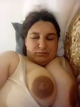 BlackVBarbie webcam