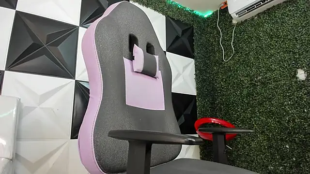 velvetcouple_x webcam