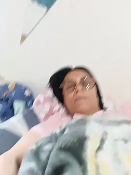 Rouse69__ webcam