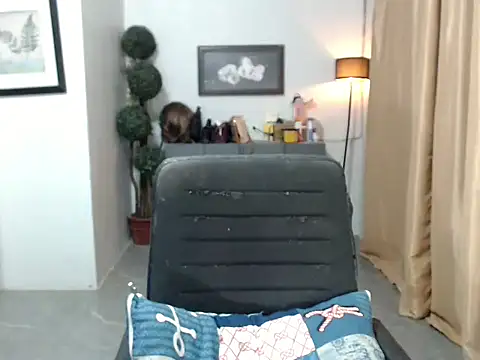 lavandermilk webcam