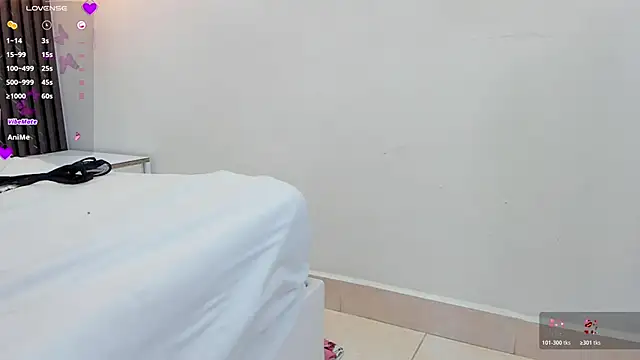 sarah_miller3 webcam