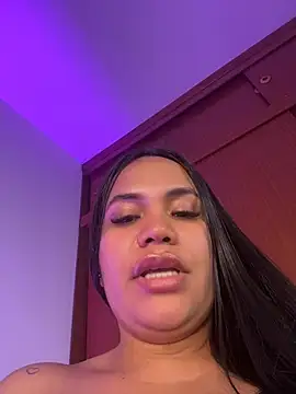 NoahJade webcam